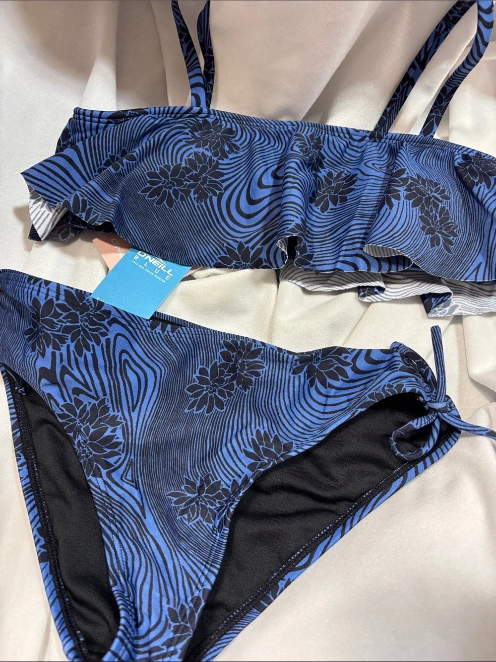 O'Neill Blue Winter Waves Ruffle Two-Piece Swimsuit Size 12 NWT